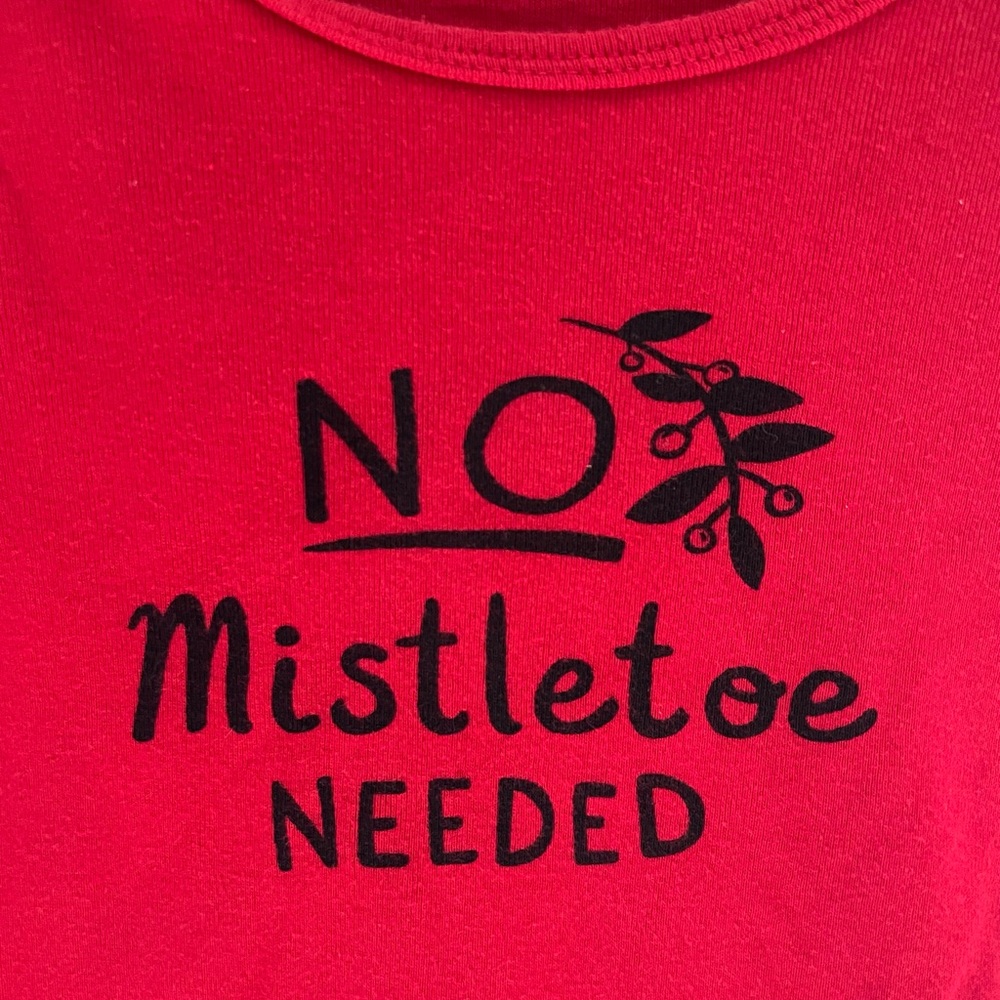 5/$20💥NEW Christmas Graphic Tee Bodysuit Onesie, No Mistletoe Needed, Red Black